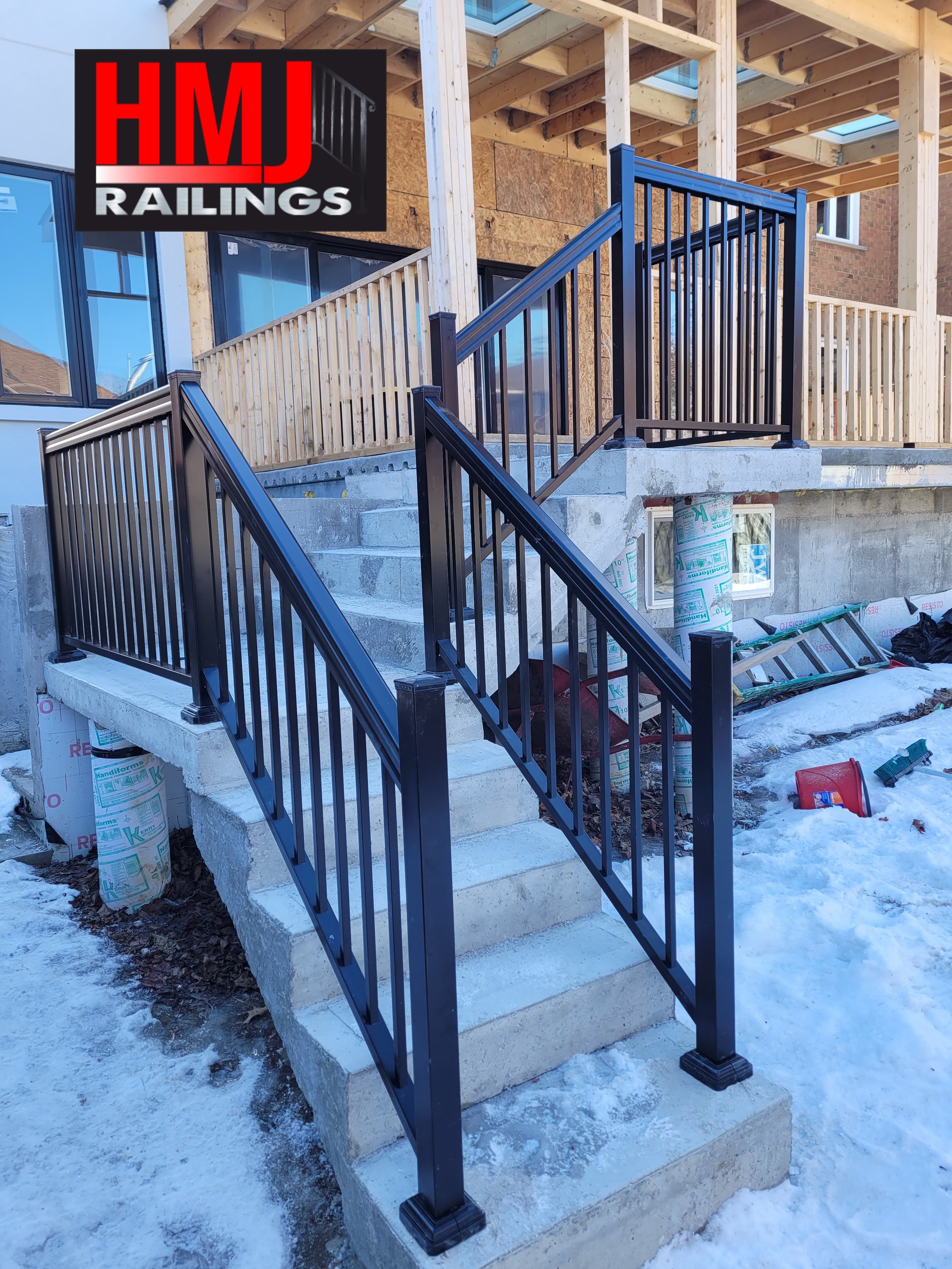 Powder coated aluminum picket railing on a residential deck