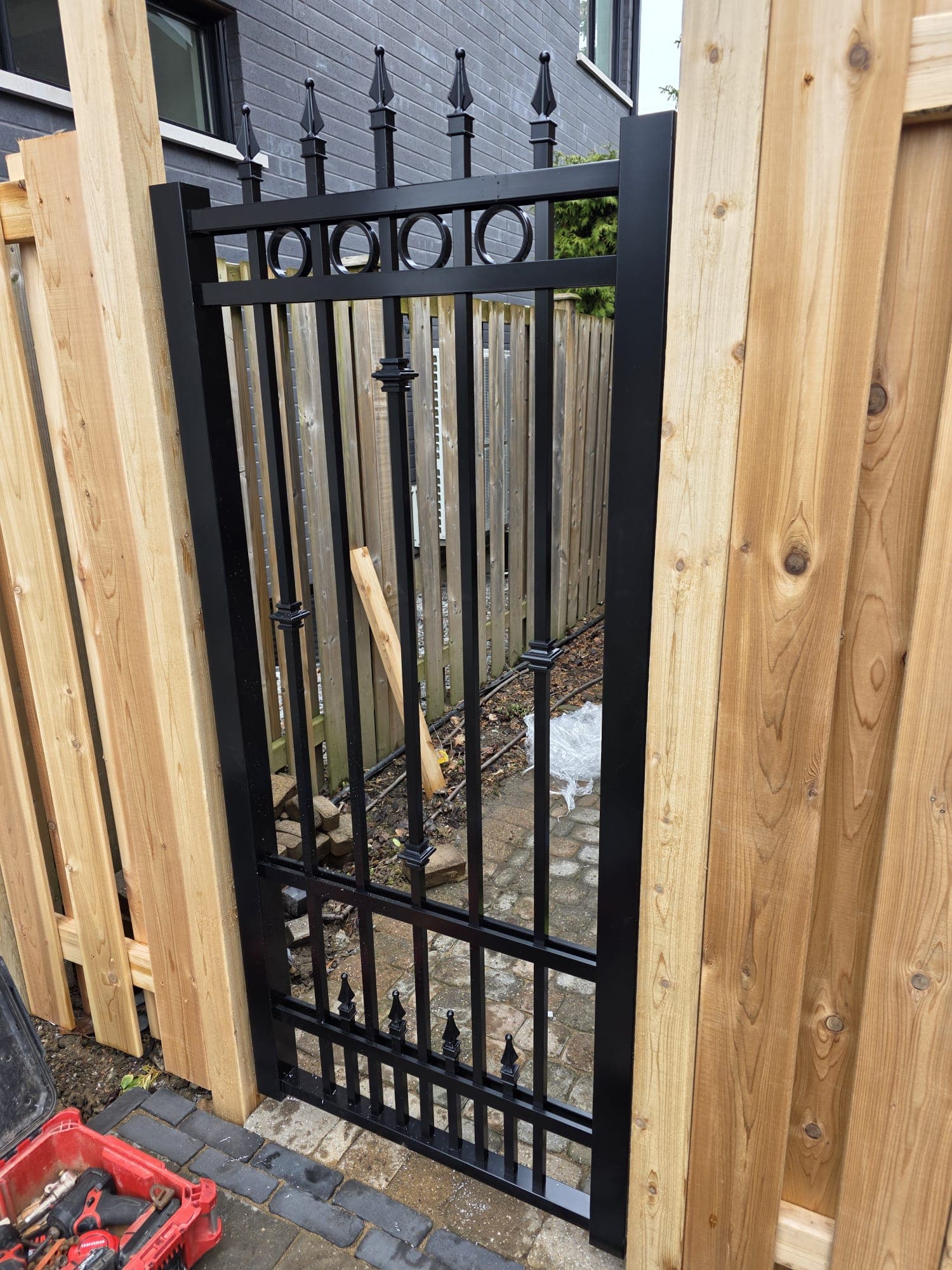 Custom aluminum driveway gate installation