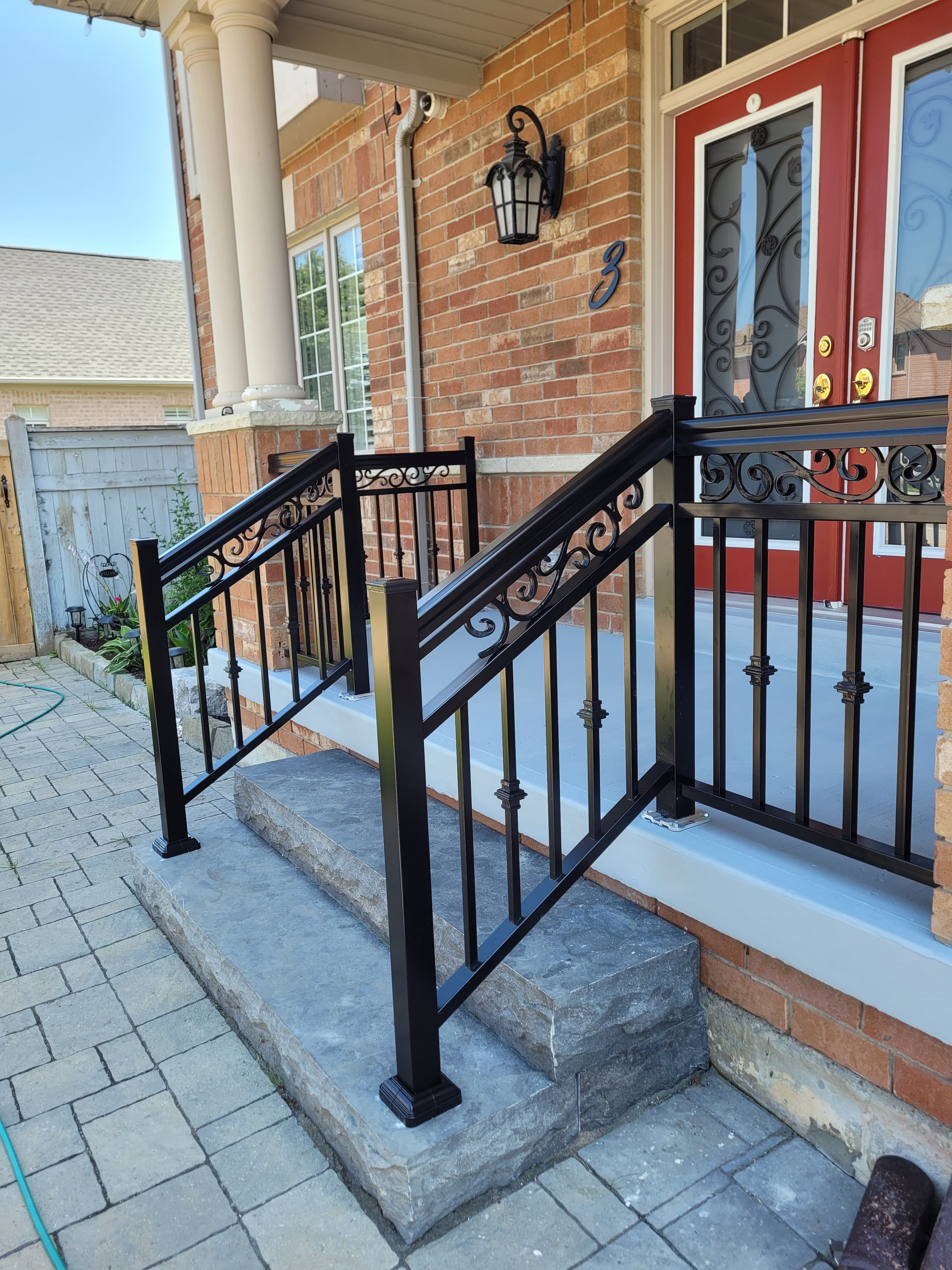 Modern horizontal bar gate and railing